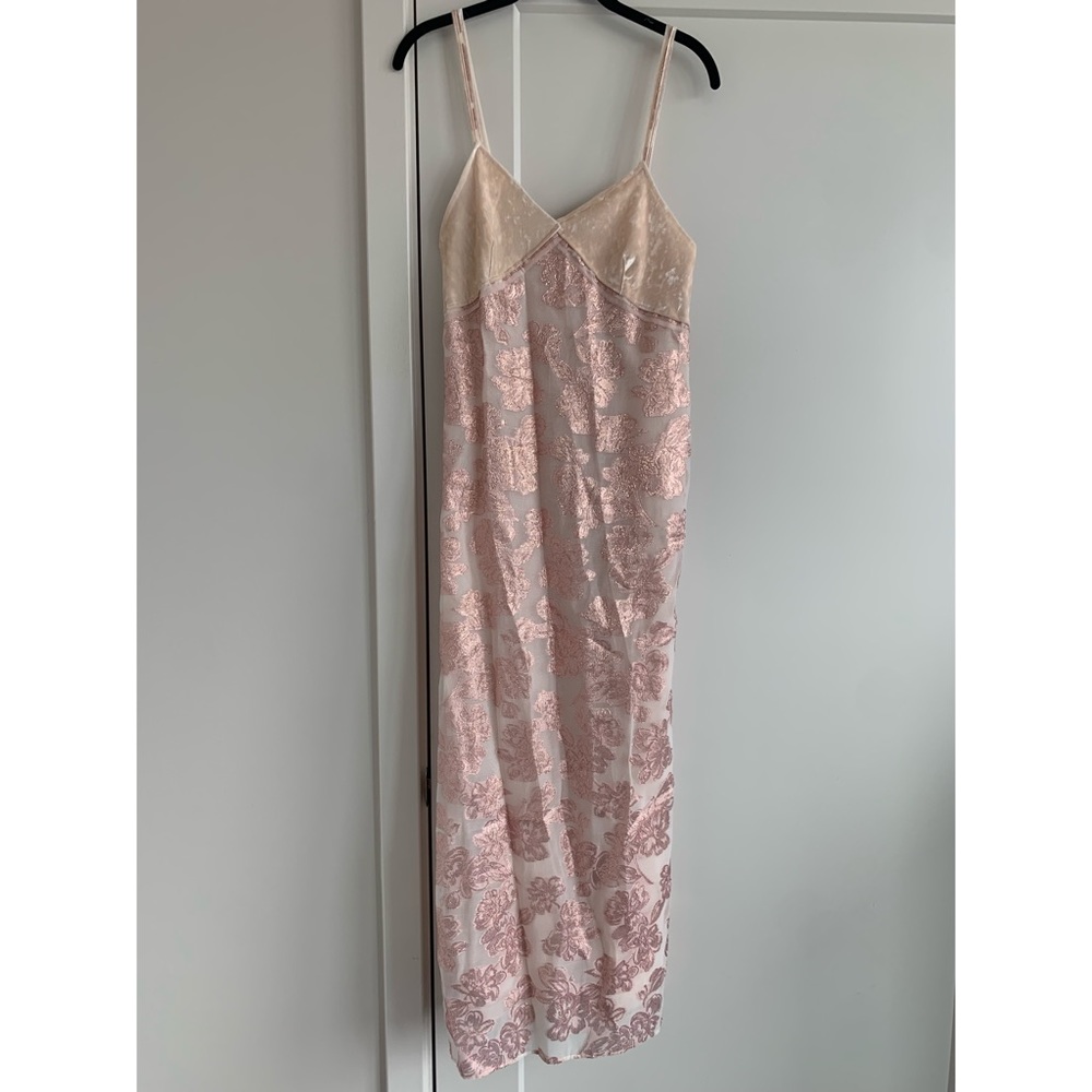 Zara 2020 collection pink floral dress
